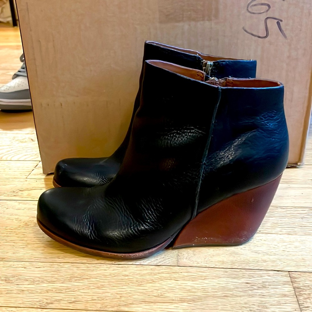 Gorgeous kork-ease wedge booties, like new